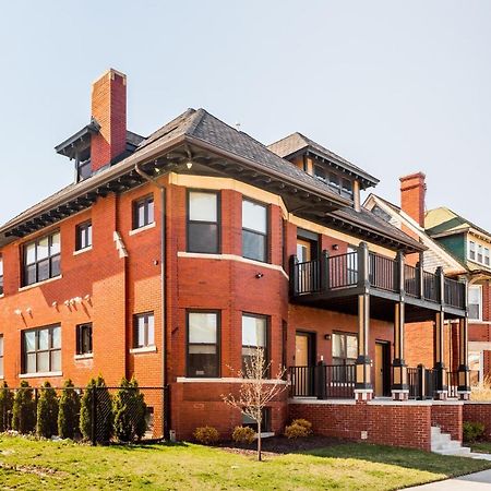 Mint House Detroit - Brush Park Apartment Bagian luar foto